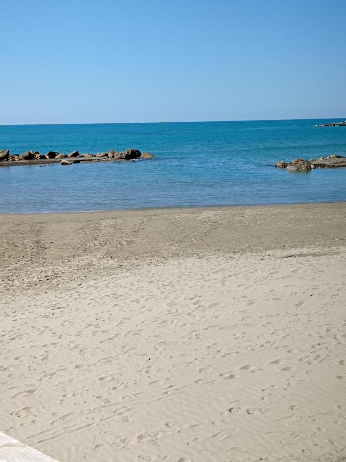 Villa Nerina Alloggio Turistico Anzio Luaran gambar